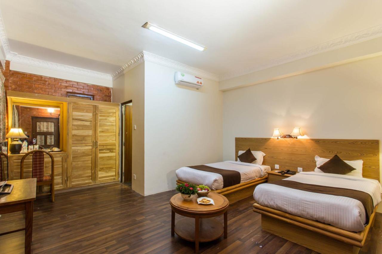 Godavari Village Resort Lalitpur Dış mekan fotoğraf